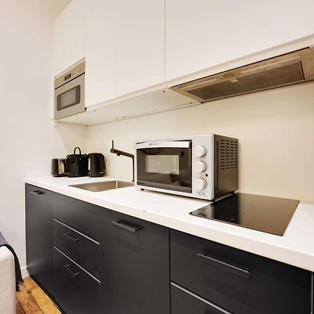 Beautiful Apt -1Br-4P- Tour Eiffel - Invalides Paris Bagian luar foto